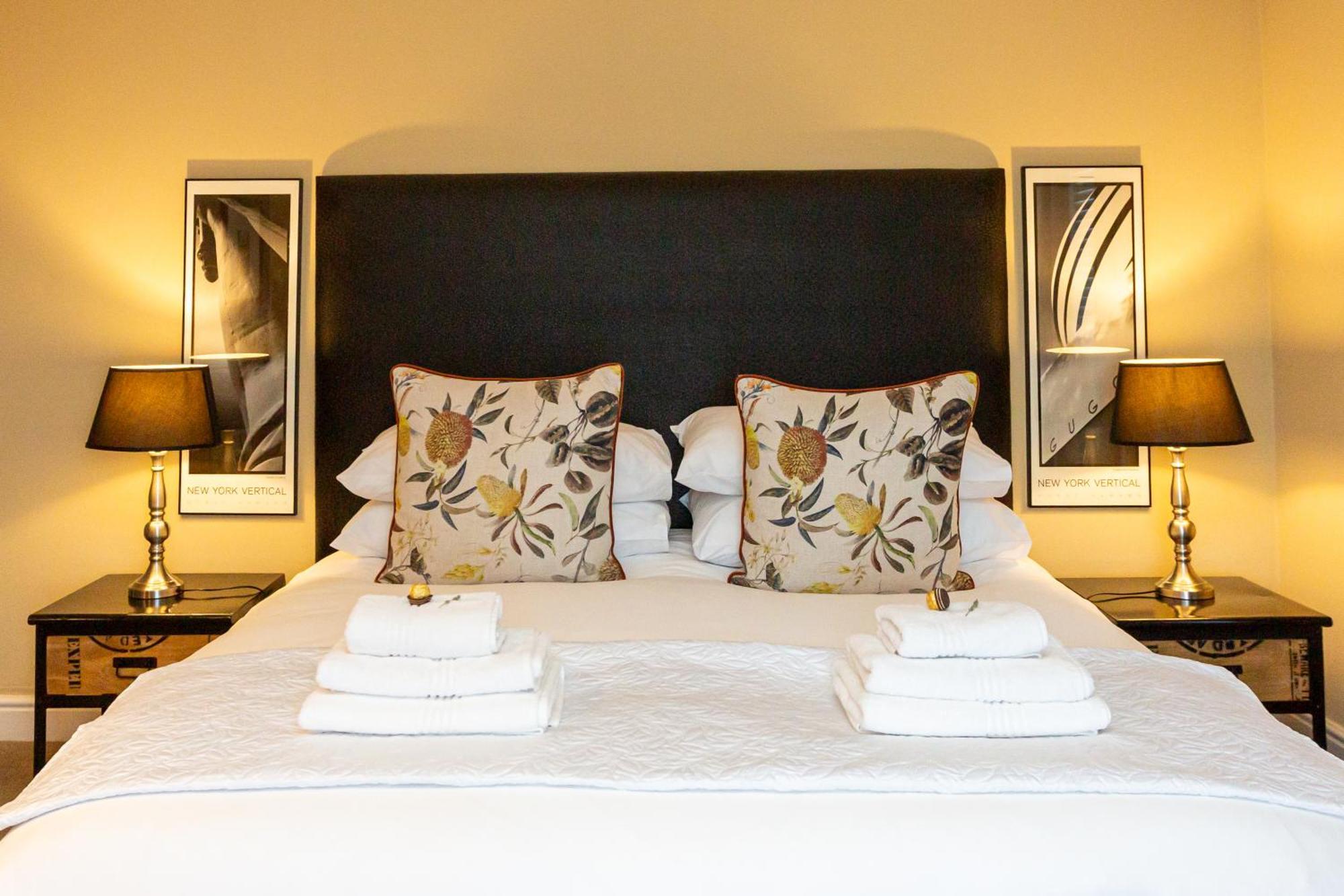 Pictures Guest House Boutique Hotel Оудсгорн Екстер'єр фото