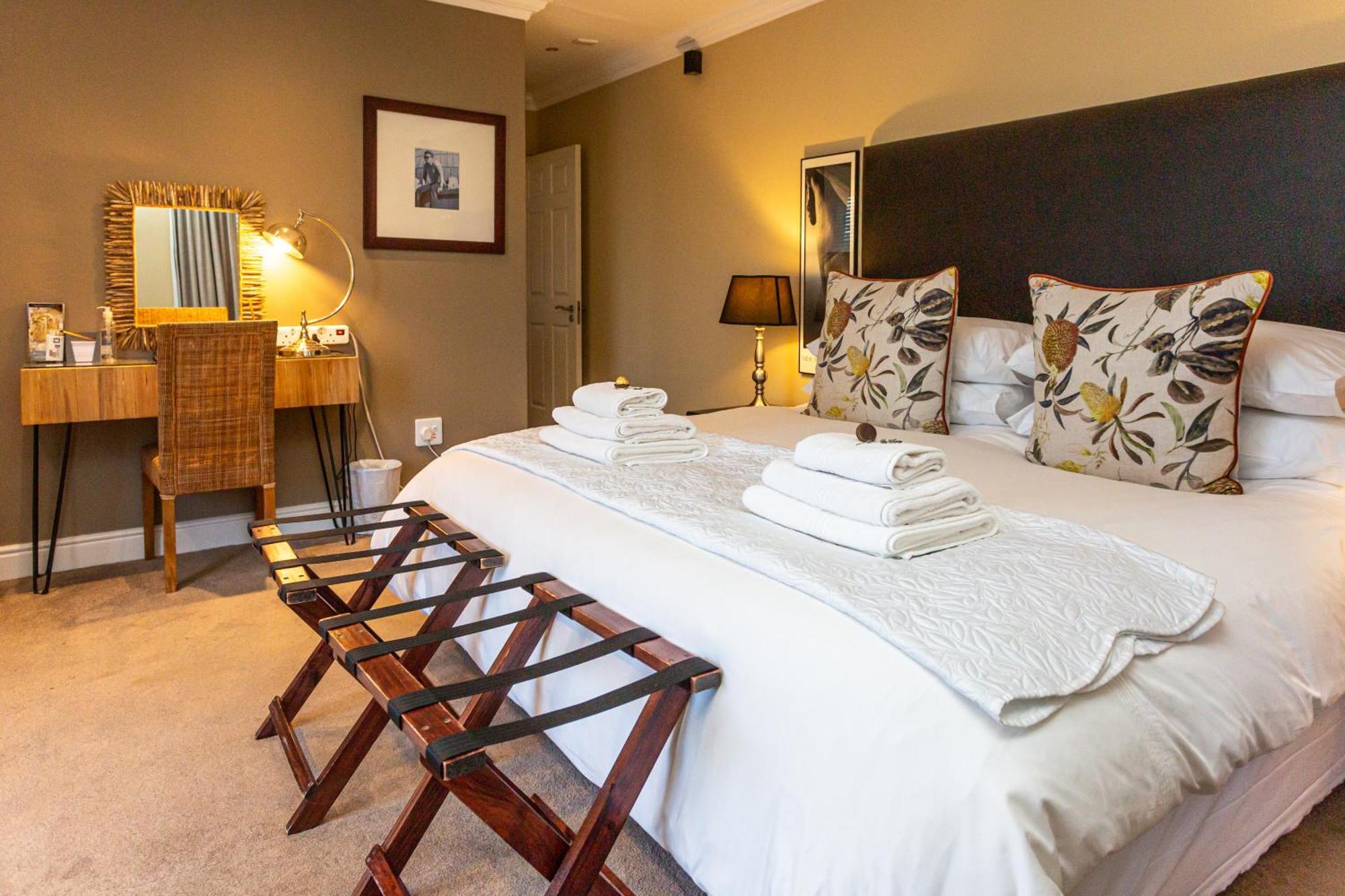 Pictures Guest House Boutique Hotel Оудсгорн Екстер'єр фото